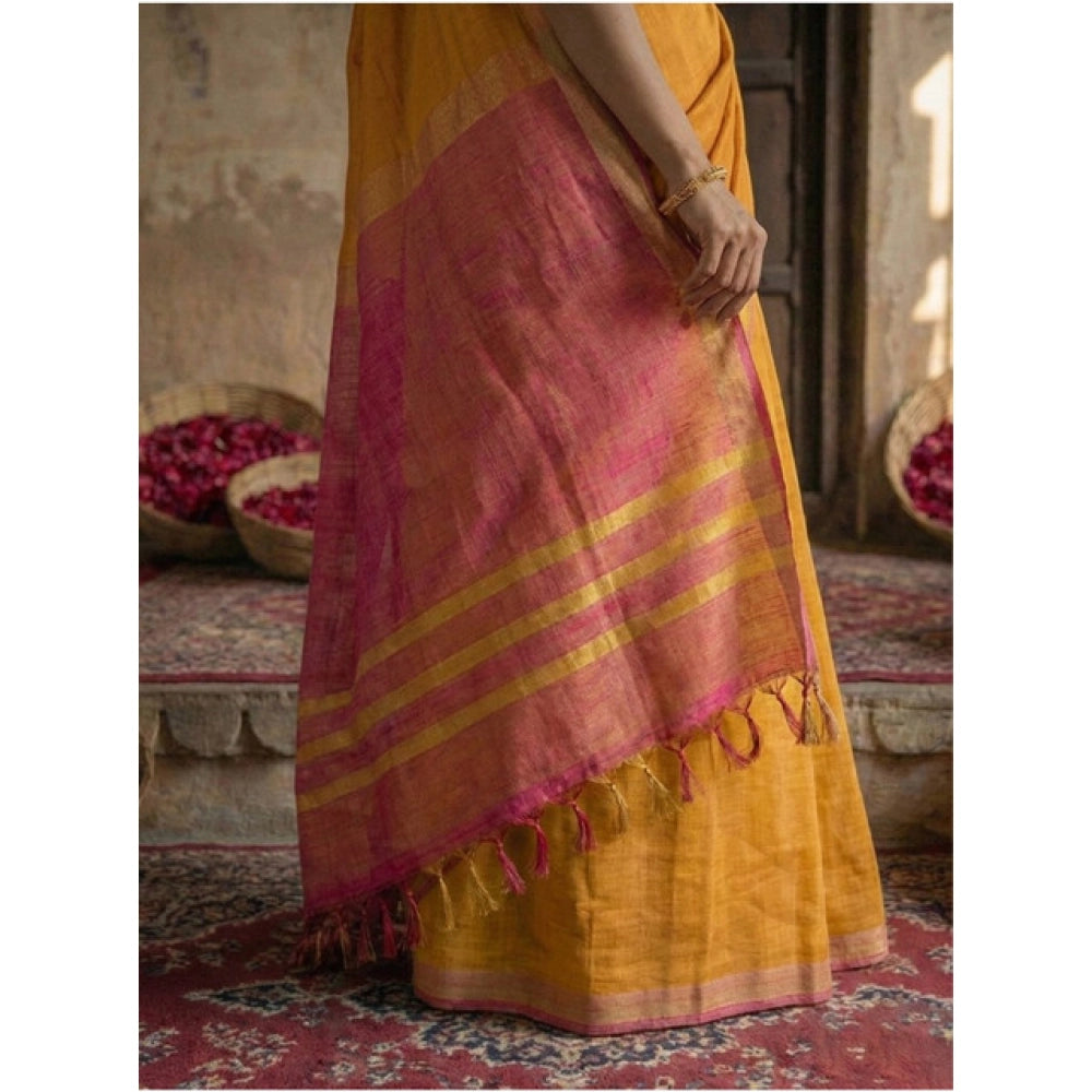 Classy Women's Cotton Printed Saree With Blouse Piece