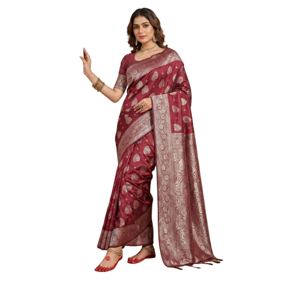 Attractive Women's Silk Blend Printed Saree With Blouse Piece
