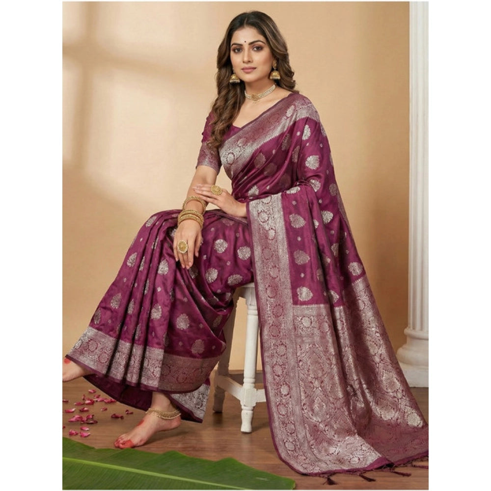 Attractive Women's Silk Blend Printed Saree With Blouse Piece
