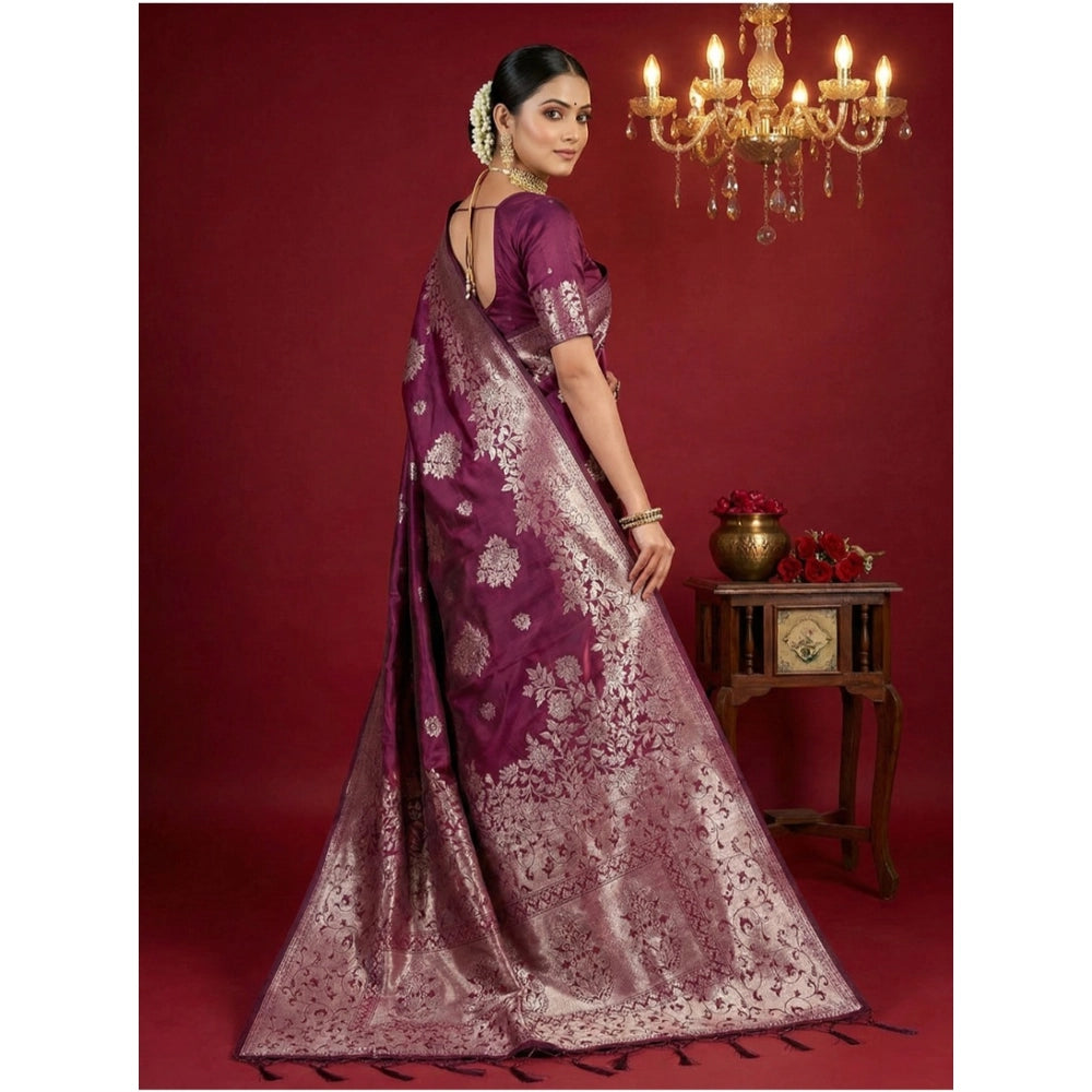 Attractive Women's Silk Blend Printed Saree With Blouse Piece