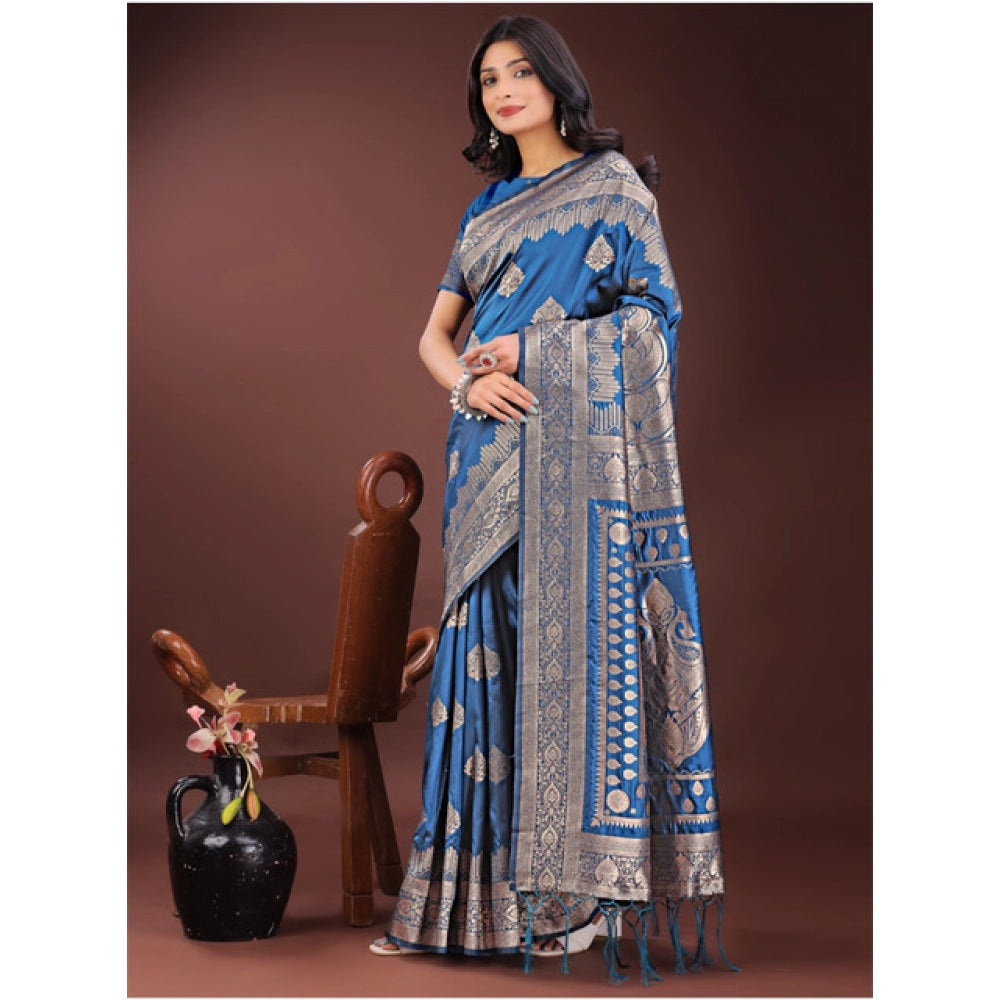 Adorable Women's Silk Printed Saree With Blouse Piece