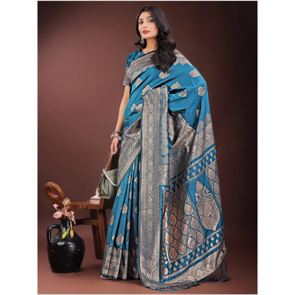 Adorable Women's Silk Printed Saree With Blouse Piece
