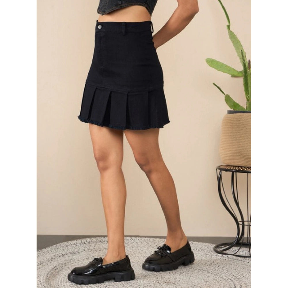 Magnificent Women's Denim Washed Buttoned Skirt