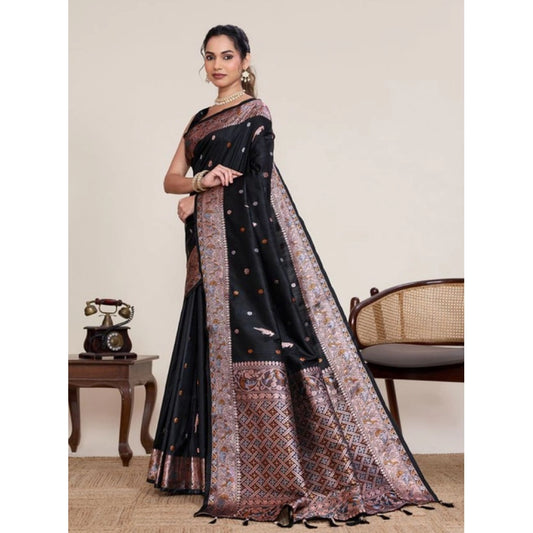 Fabulous Women's Jacquard Woven Saree With Blouse Piece
