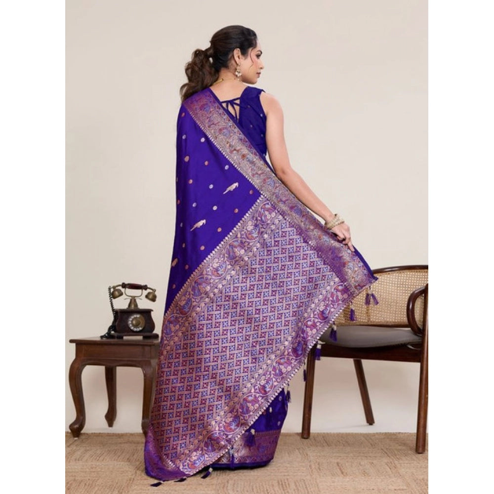 Fabulous Women's Jacquard Woven Saree With Blouse Piece