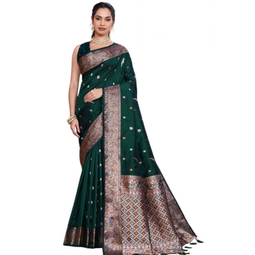 Fabulous Women's Jacquard Woven Saree With Blouse Piece