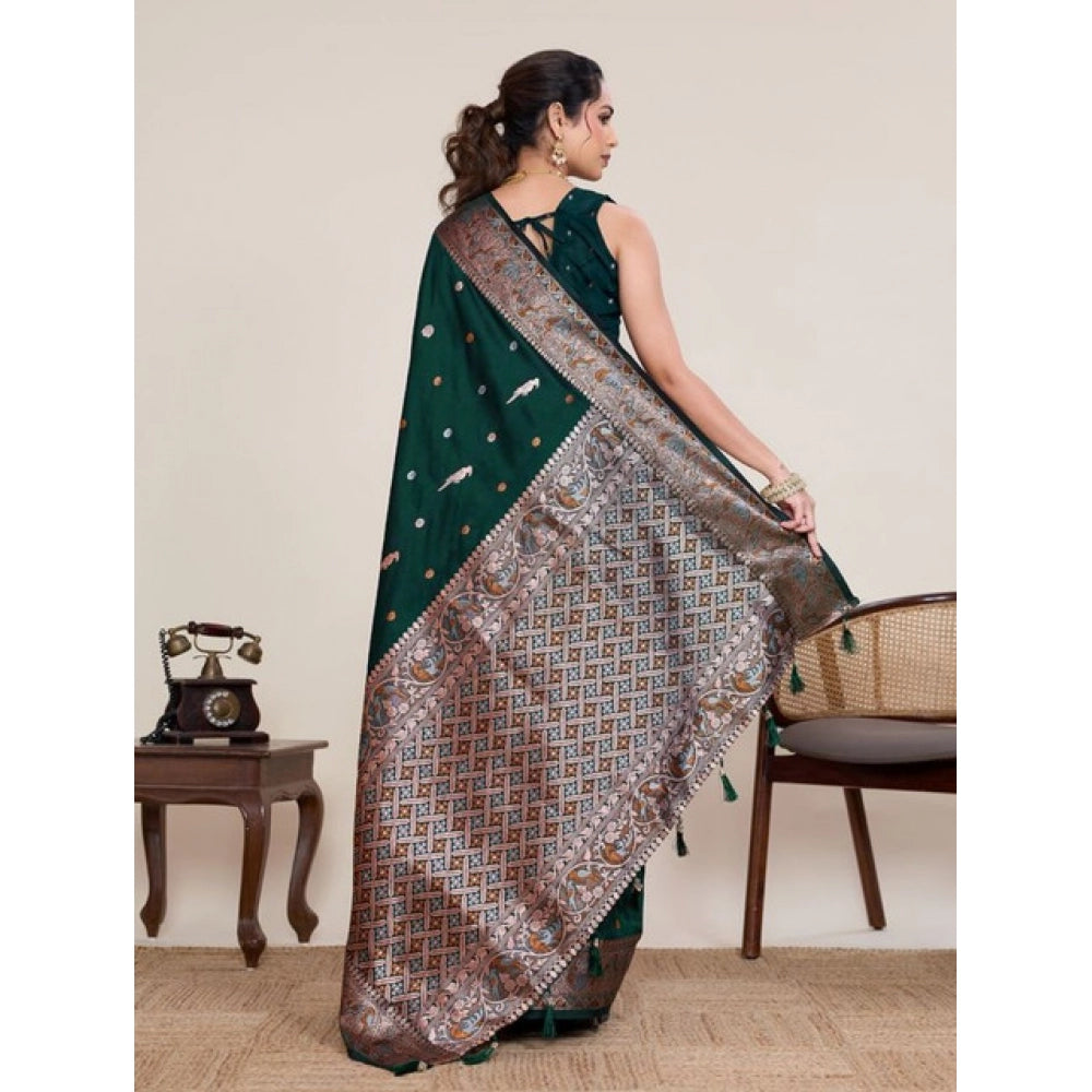 Fabulous Women's Jacquard Woven Saree With Blouse Piece