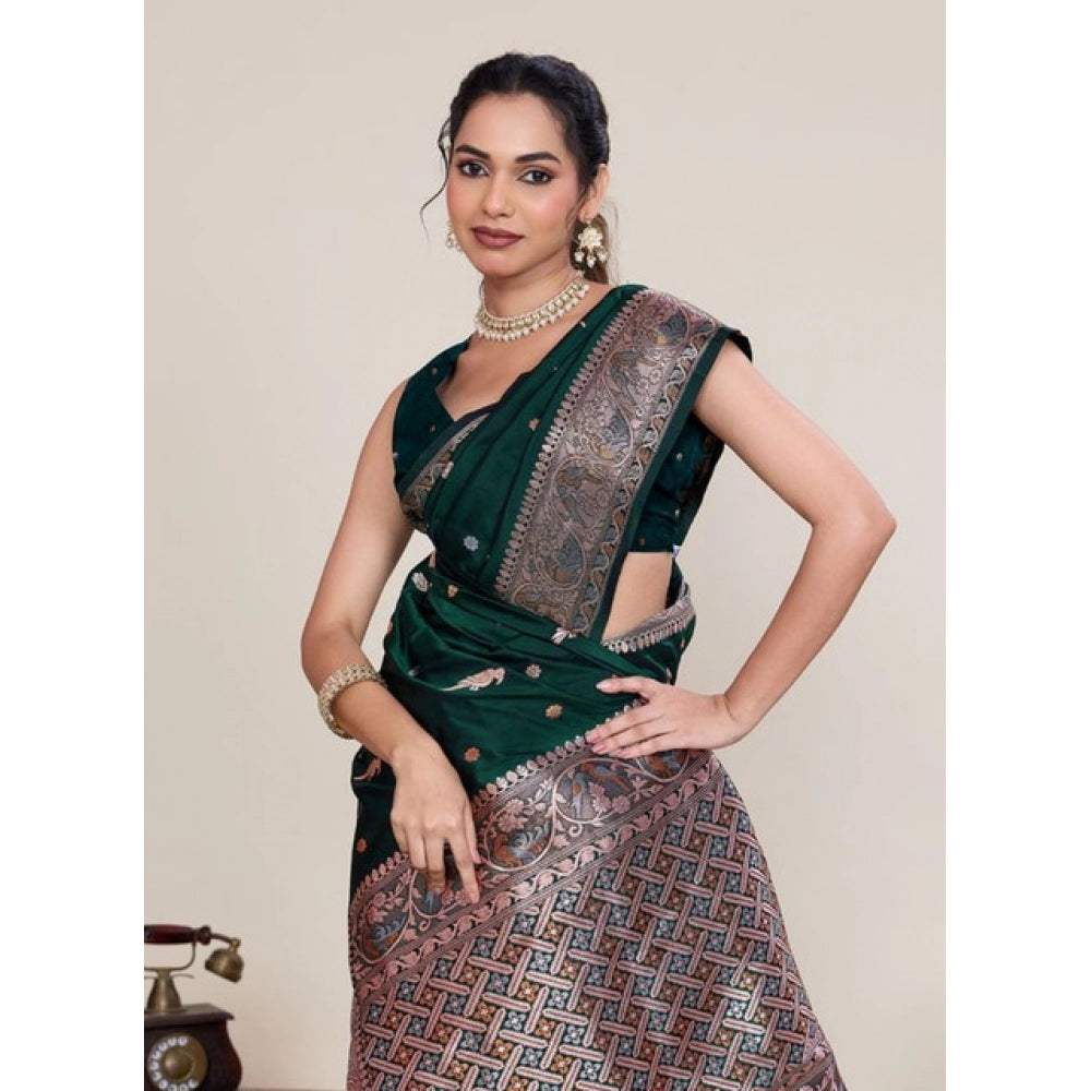 Fabulous Women's Jacquard Woven Saree With Blouse Piece