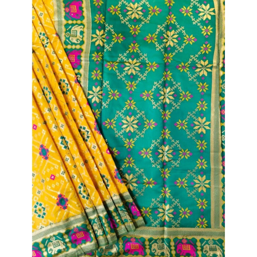 Dazzling Women's Patola Silk Meena And Zari Woven Saree With Blouse Piece