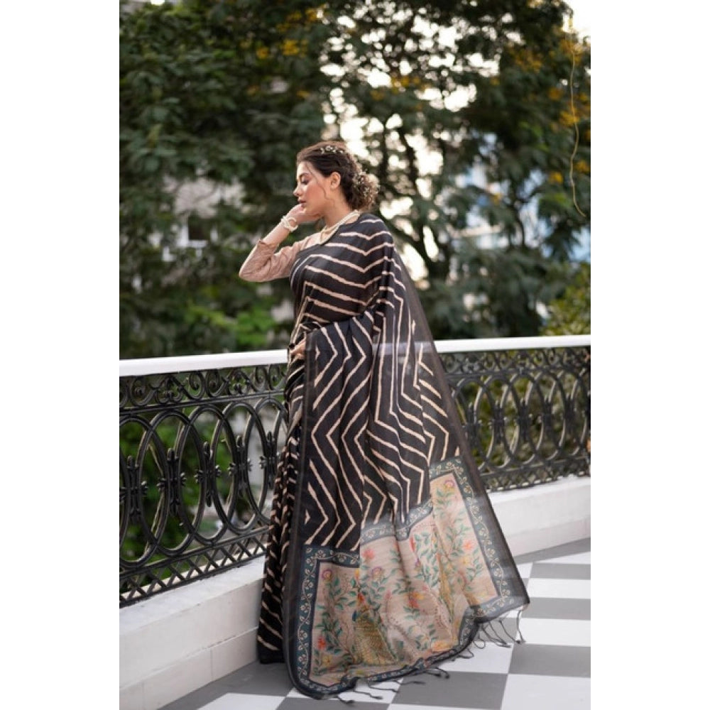 Charming Women's Faux Tussar Silk Geometric Print Saree With Blouse Piece