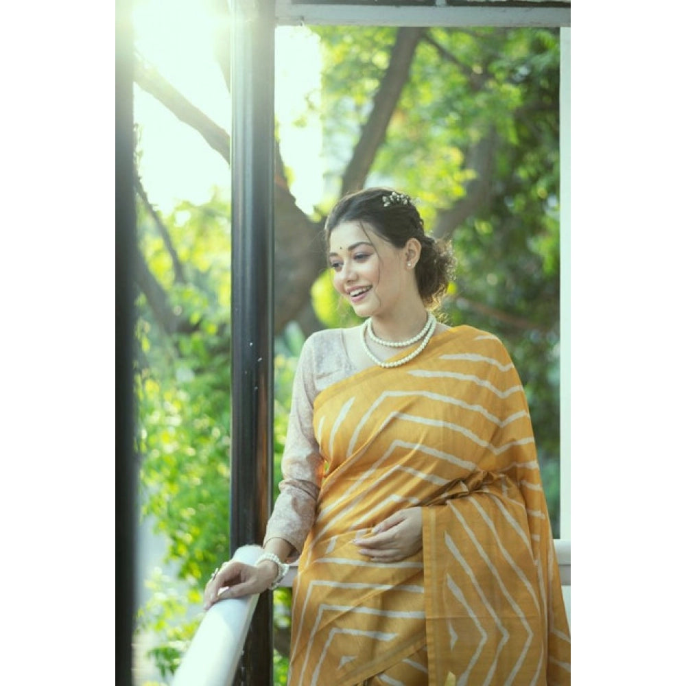 Charming Women's Faux Tussar Silk Geometric Print Saree With Blouse Piece