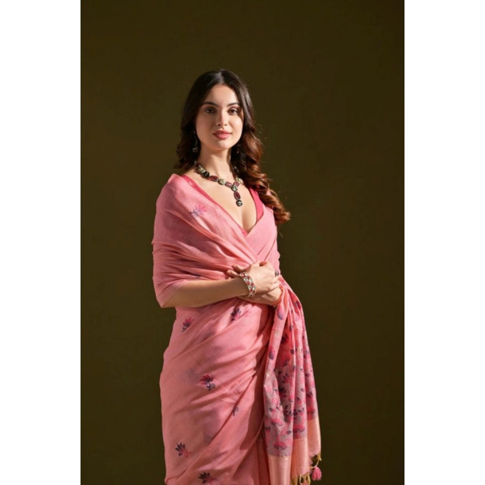 Superb Women's Blended Cotton Floral Saree With Blouse Piece