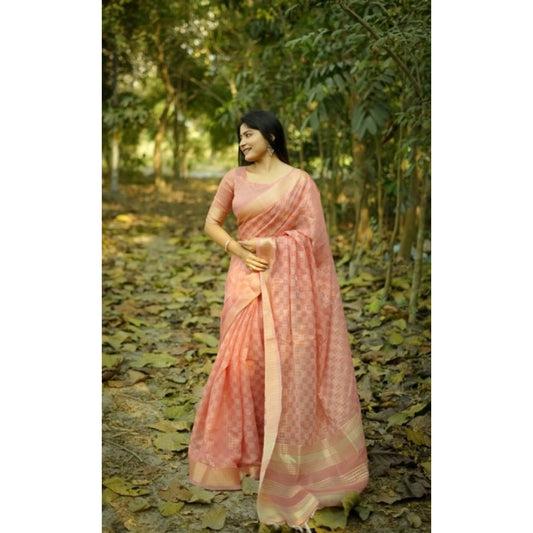 Astonishing Women's Silk Blend Checked Saree With Blouse Piece