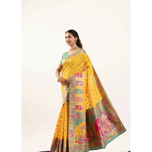 Delightful Women's Faux Banarasi Woven Motifs Saree With Blouse Piece