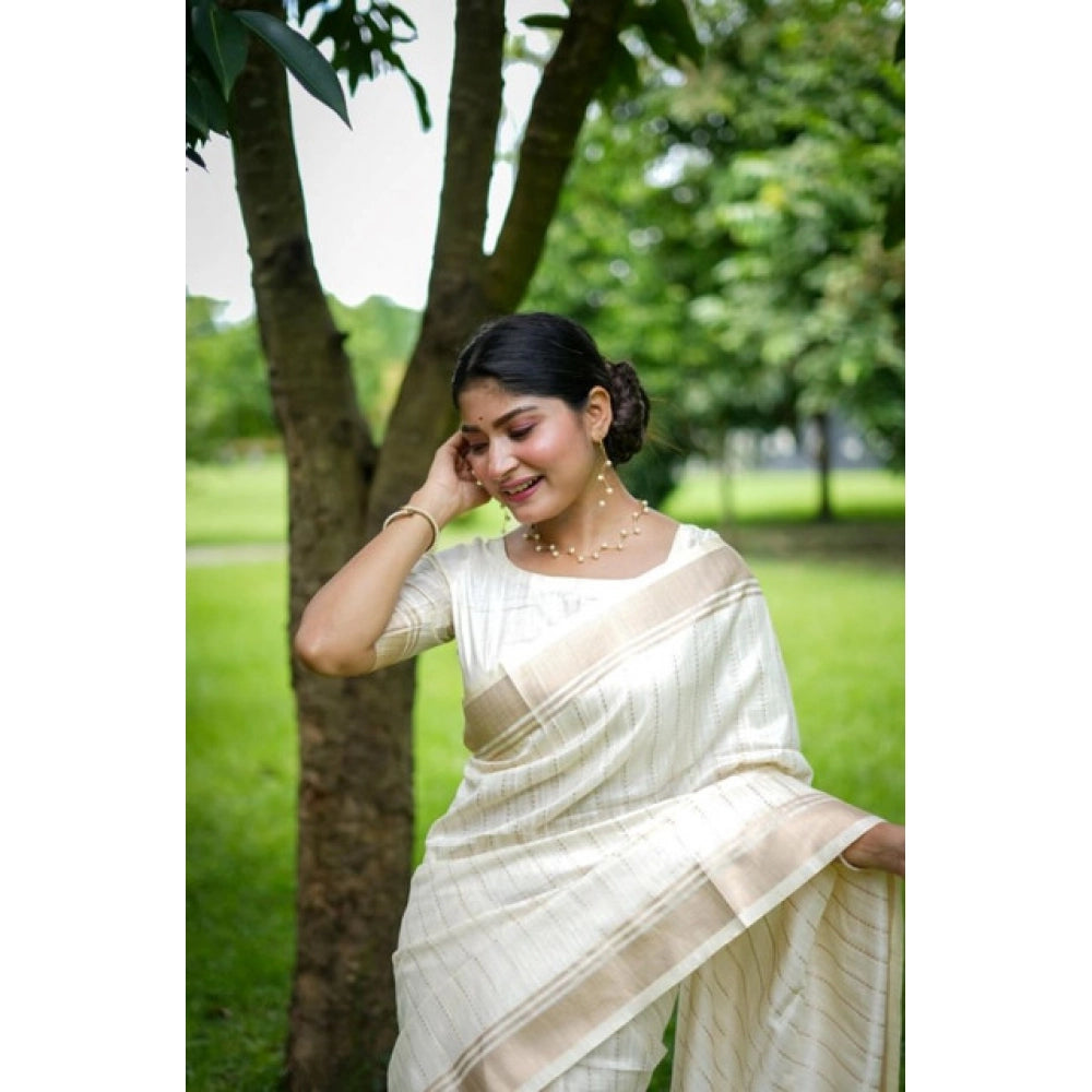 Facinating Women's Faux Banarasi Lining Pattern Saree With Blouse Piece