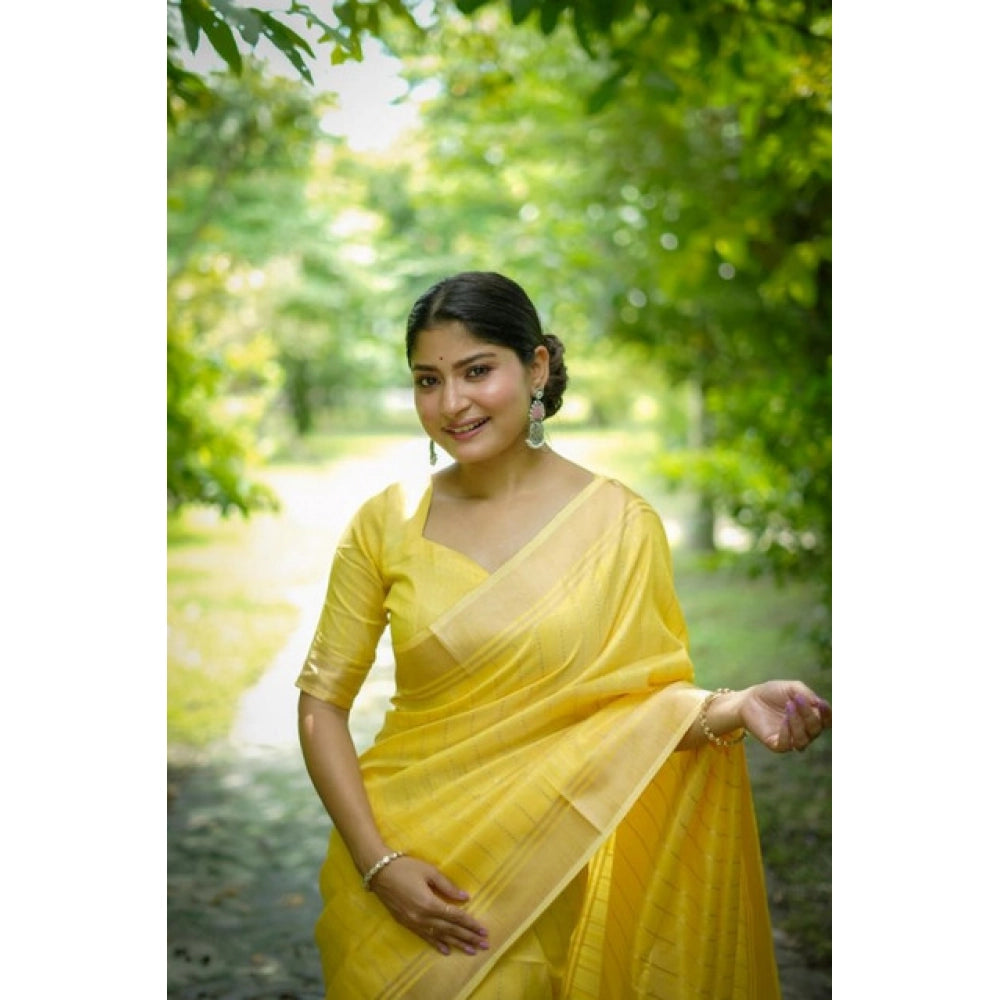 Facinating Women's Faux Banarasi Lining Pattern Saree With Blouse Piece