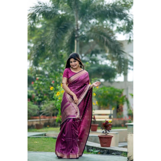 Facinating Women's Faux Banarasi Lining Pattern Saree With Blouse Piece