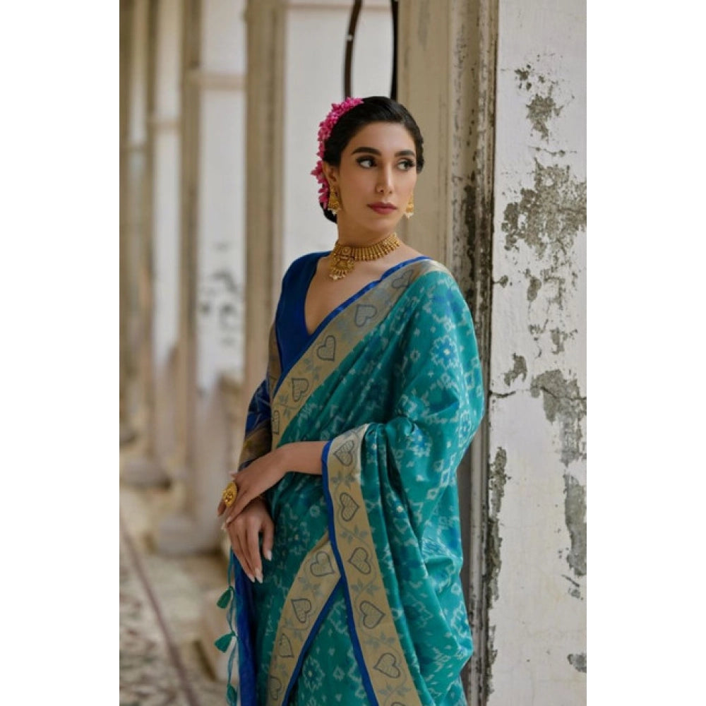 Fabulous Women's Silk Blend Ethnic Ikat Pattern Saree With Blouse Piece