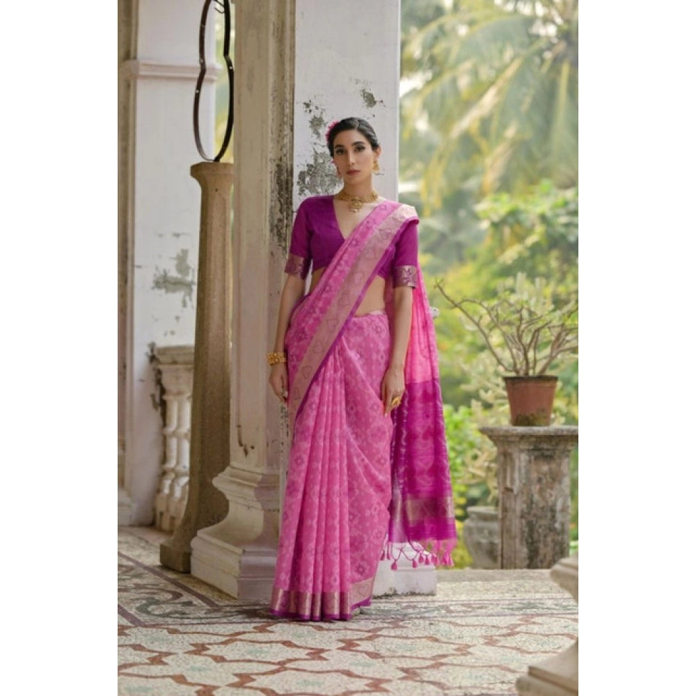 Fabulous Women's Silk Blend Ethnic Ikat Pattern Saree With Blouse Piece