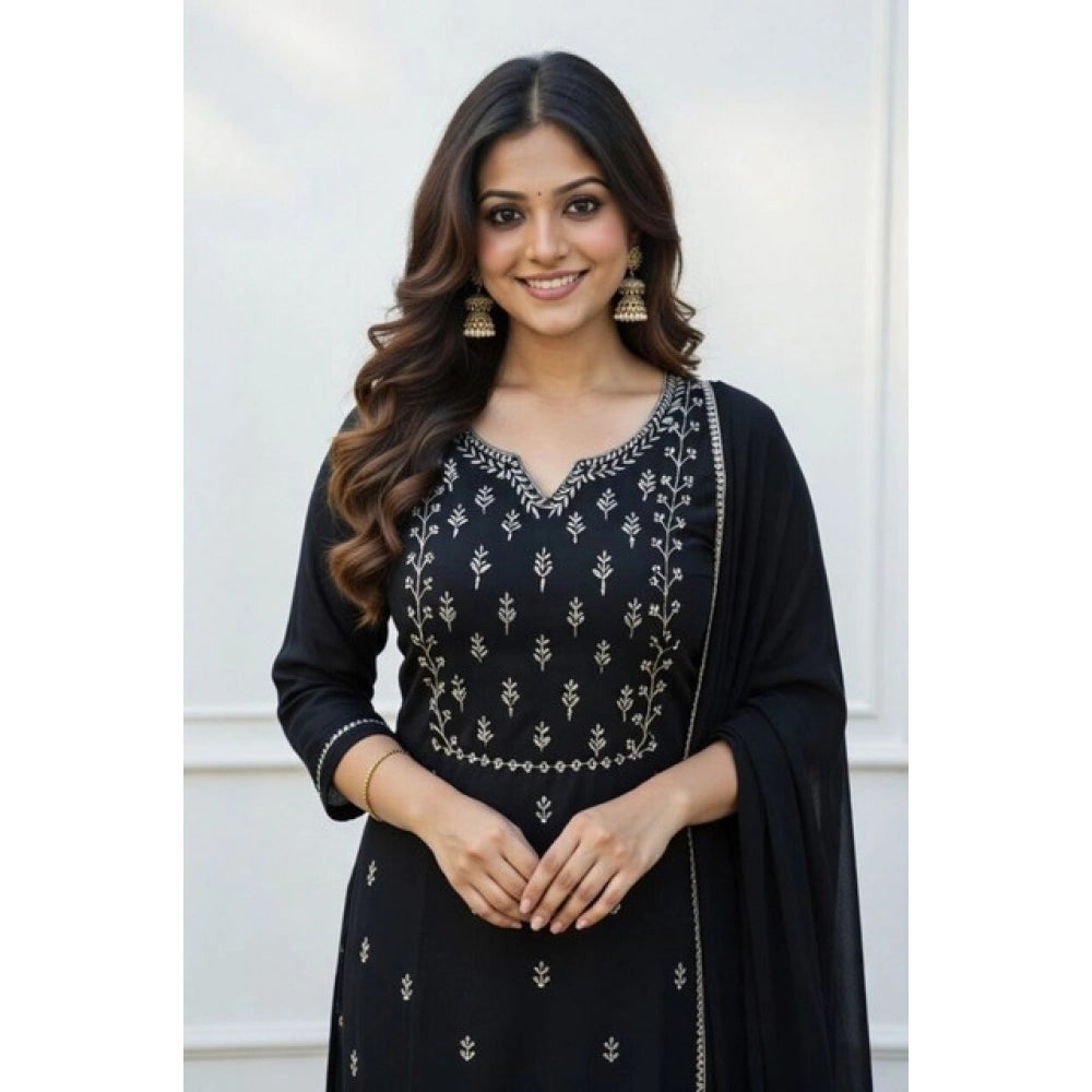 Snazzy Women's Georgette Ethnic Motif Round 3/4th Sleeve Kurti With Pant Dupatta Set