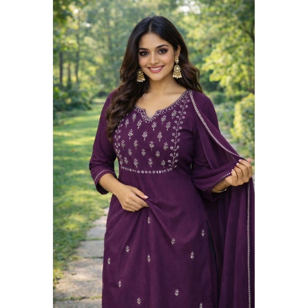 Snazzy Women's Georgette Ethnic Motif Round 3/4th Sleeve Kurti With Pant Dupatta Set
