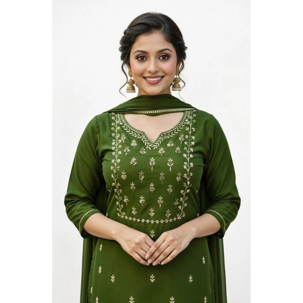 Snazzy Women's Georgette Ethnic Motif Round 3/4th Sleeve Kurti With Pant Dupatta Set