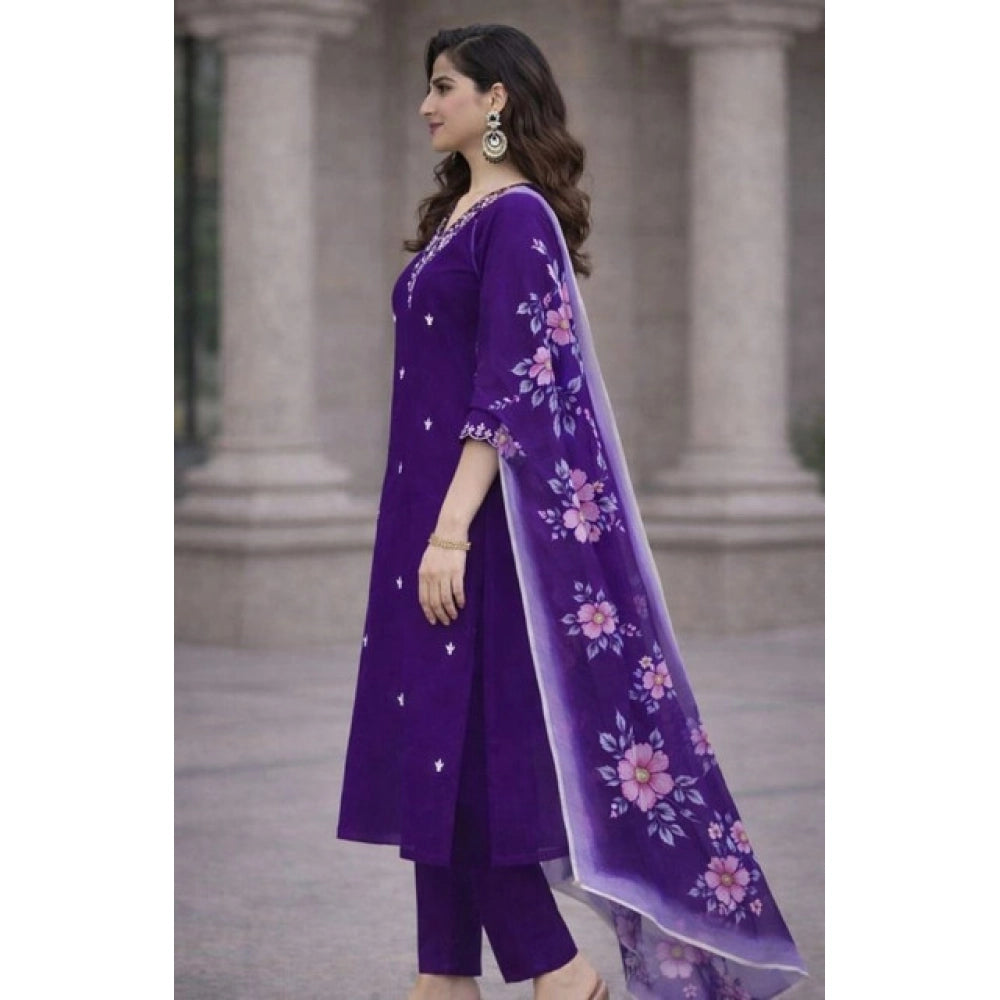 Glamorous Women's Chanderi Silk Ethnic Motif V-Neck 3/4th Sleeve Kurti With Pant Dupatta Set