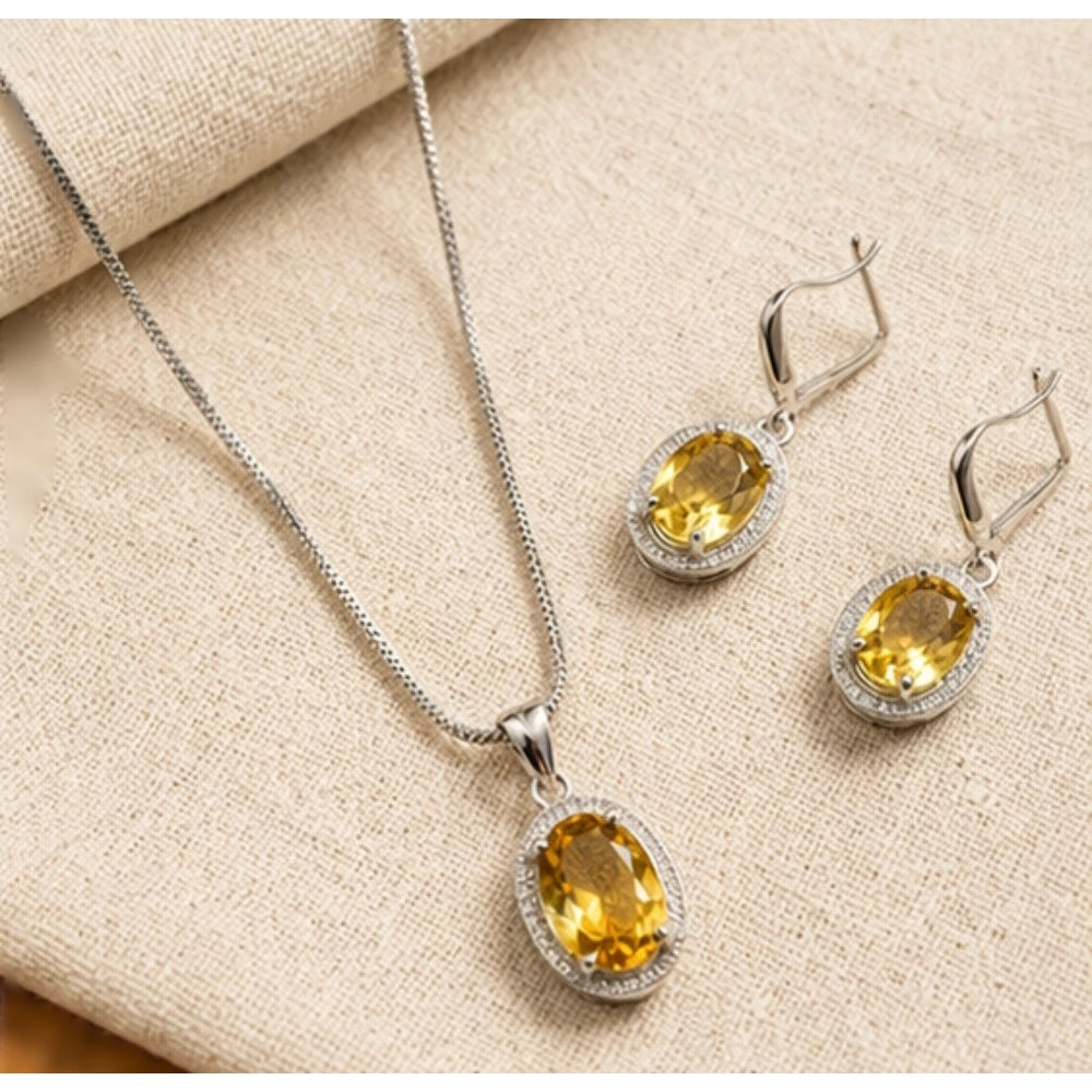 Classy Women's Brass Silver Plated Pendant Set