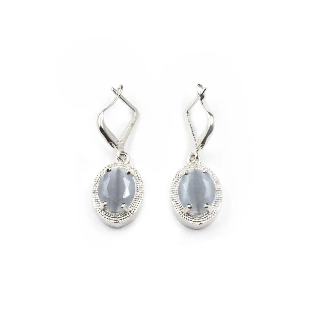 Classy Women's Brass Silver Plated Pendant Set