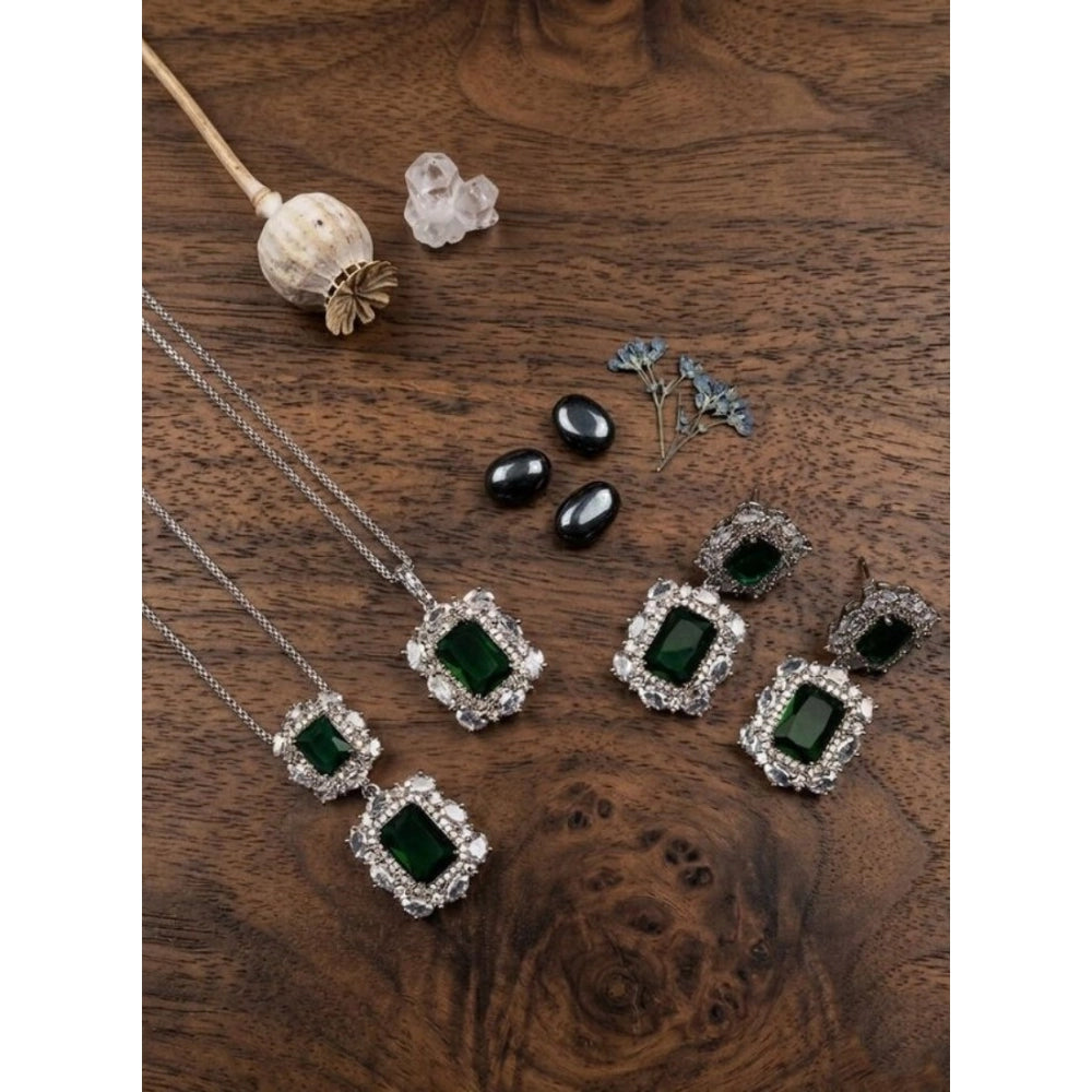 Stylish Women's Brass Silver Plated Pendant Set