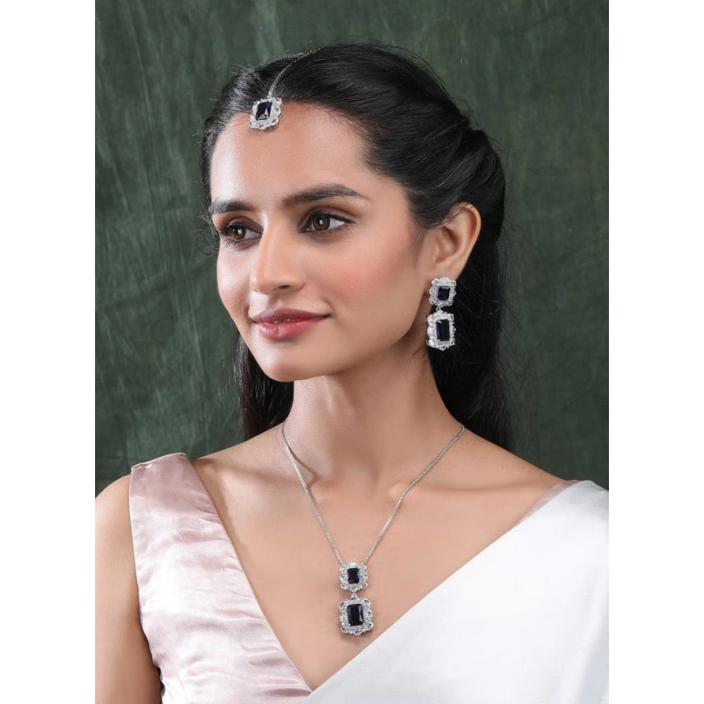 Stylish Women's Brass Silver Plated Pendant Set