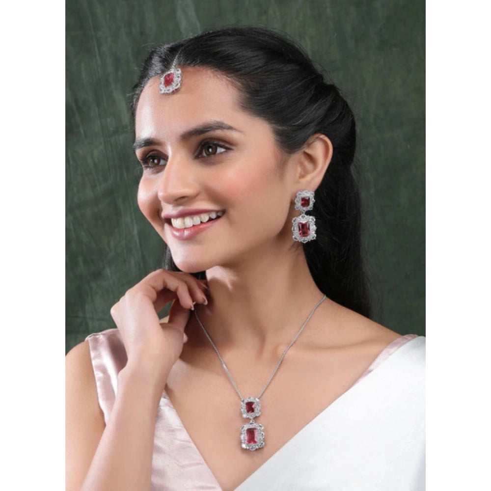 Stylish Women's Brass Silver Plated Pendant Set