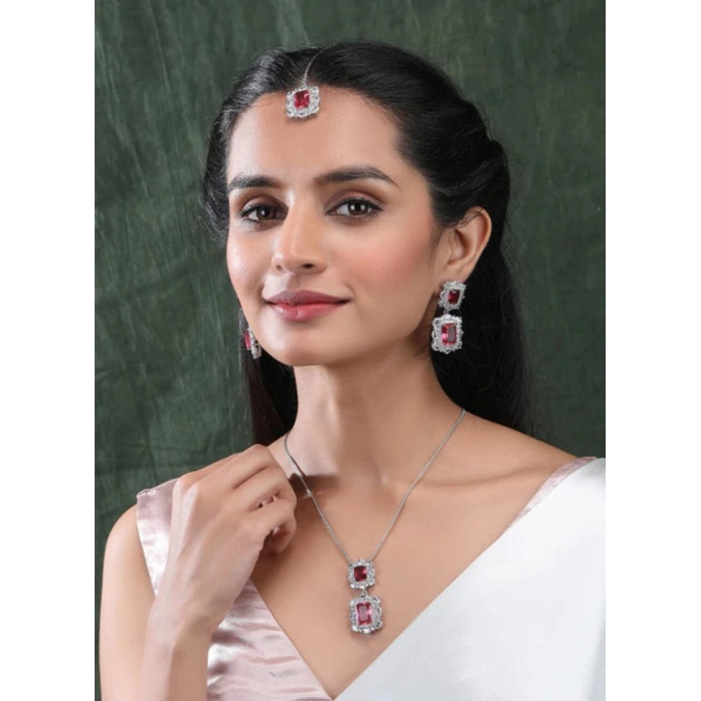 Stylish Women's Brass Silver Plated Pendant Set