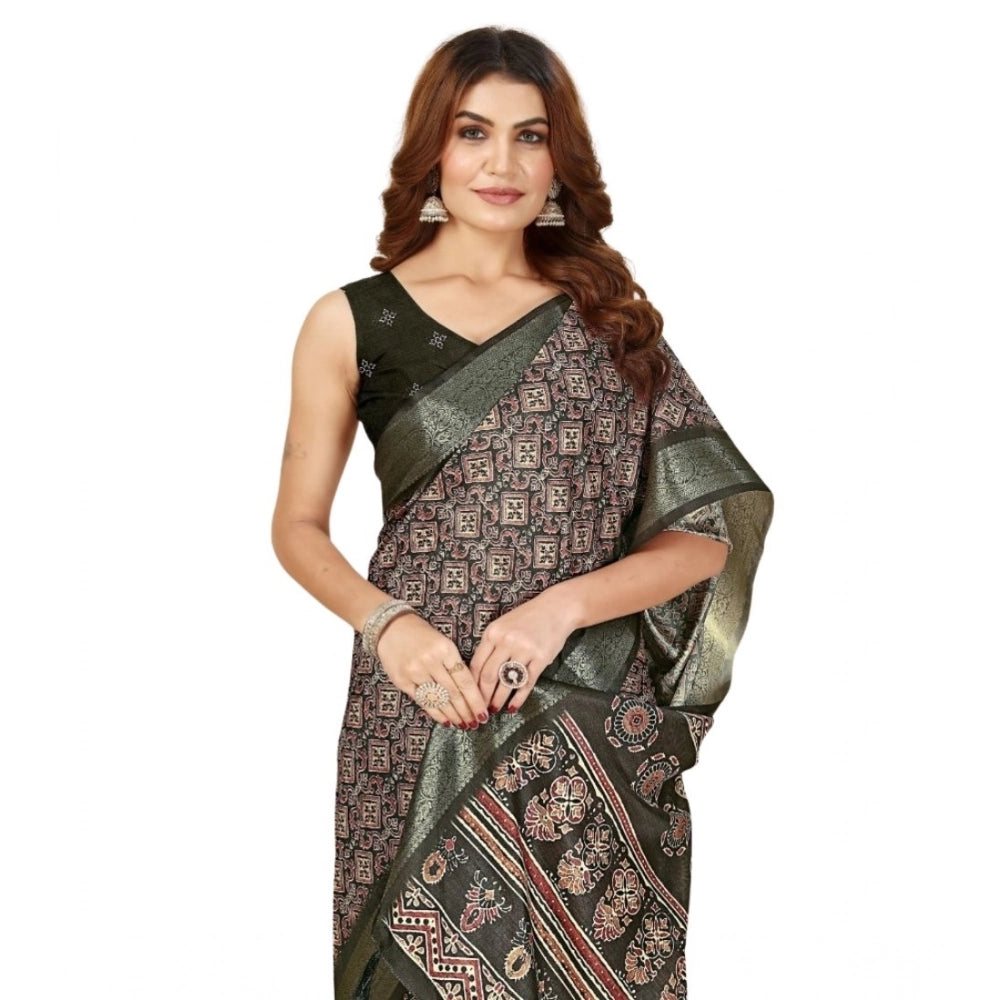 Ravishing Women's Cotton Blend Printed Saree With Blouse Piece