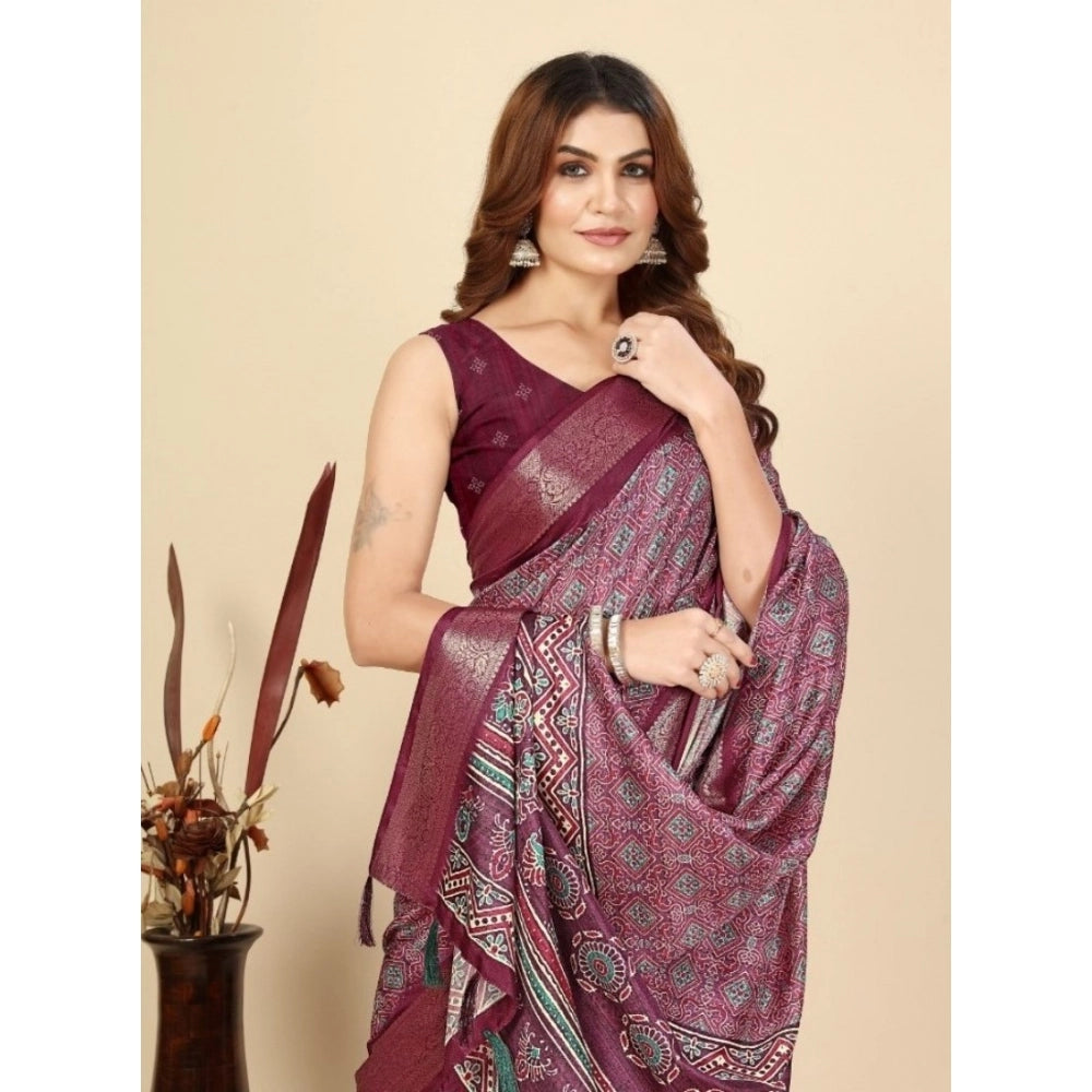 Ravishing Women's Cotton Blend Printed Saree With Blouse Piece