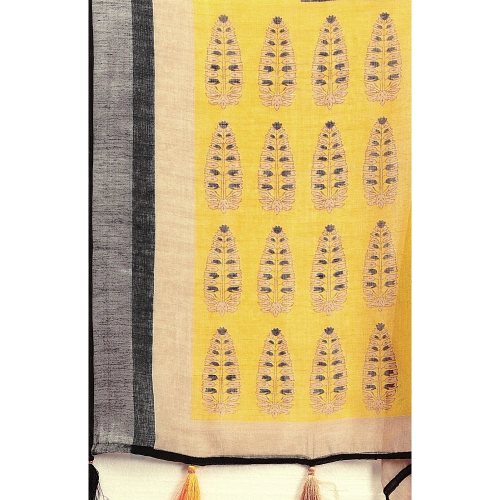 Ravishing Women's Cotton Linen Printed Saree With Blouse Piece