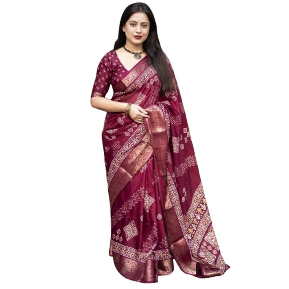 Sizzling Women's Cotton Silk Printed Saree With Blouse Piece