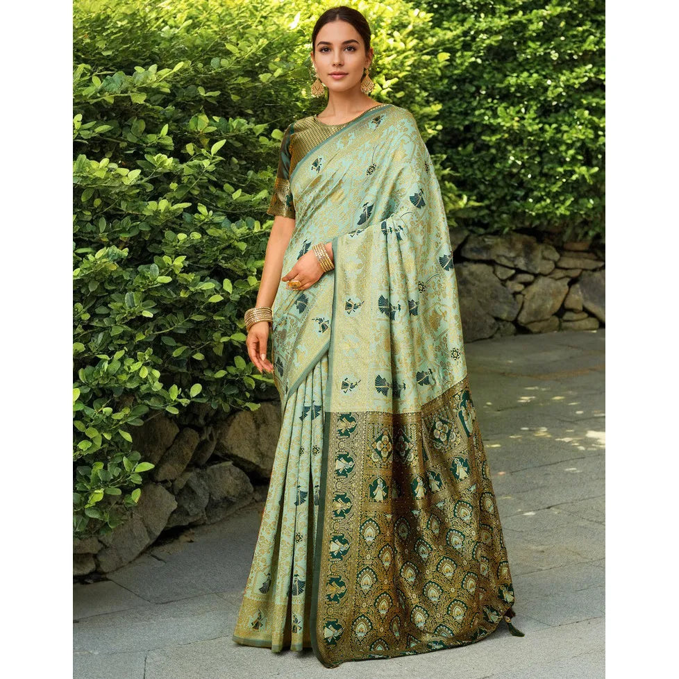 Fashionable Women's Silk Blend Woven Paithani Saree With Blouse Piece