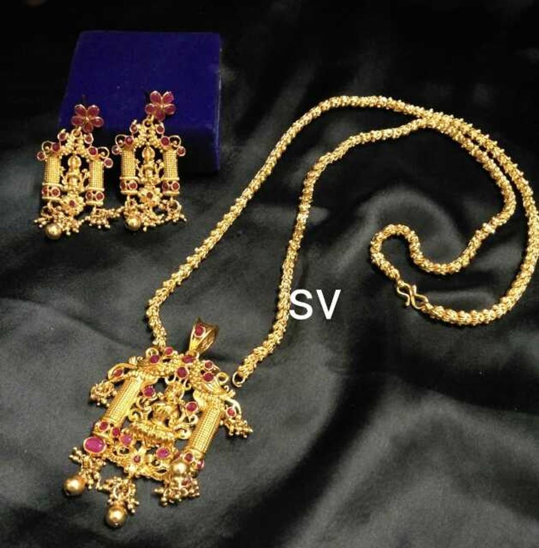 Traditional Gold Plated Jewellery Set