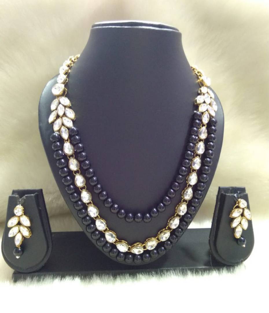 Trendy Long Kundan and Glass Beads Jewellery Set