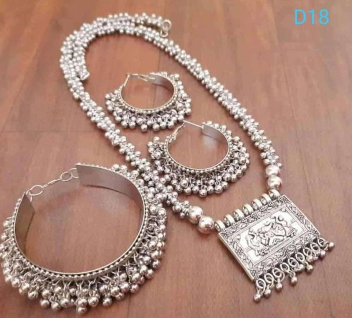 Trendy Oxidized Silver Jewellery Set
