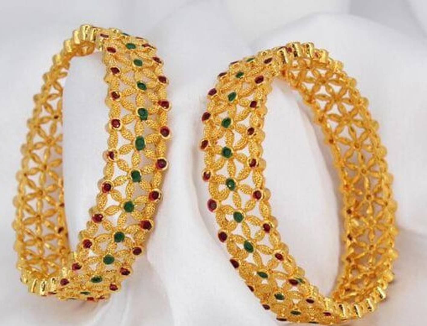 Glittering Gold Plated Brass Bangles