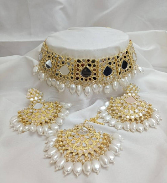 Shimmering Brass Beads Work Choker Jewellery Set
