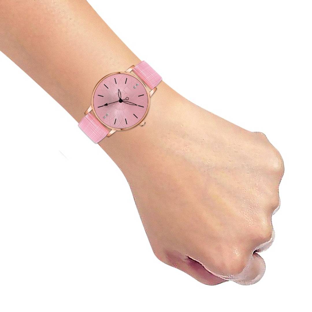 Adorable Leather Women's Analog Watch