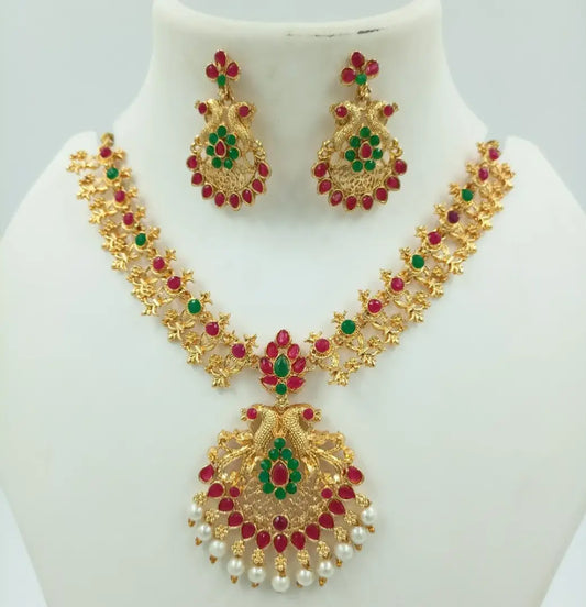 Appealing Gold Plated Alloy Jewellery Set